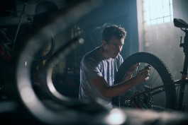 FLORIAN BISON | PHOTOGRAPHER & DIRECTOR