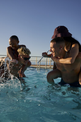 FLORIAN BISON | PHOTOGRAPHER & DIRECTOR